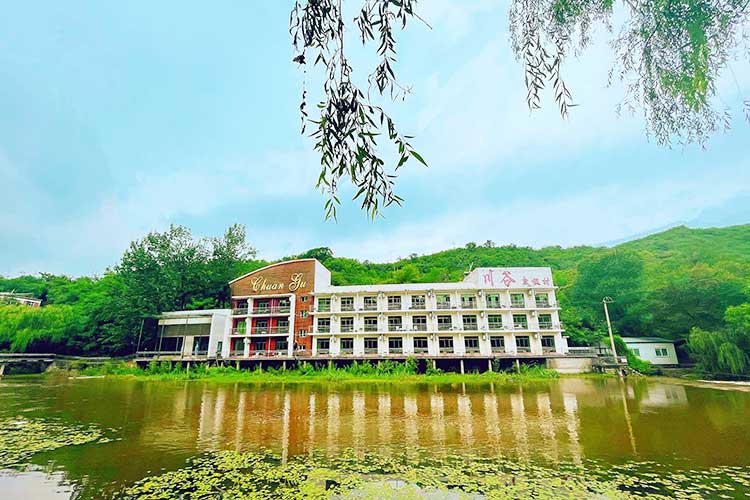 懷柔拓展基地：川谷度假村